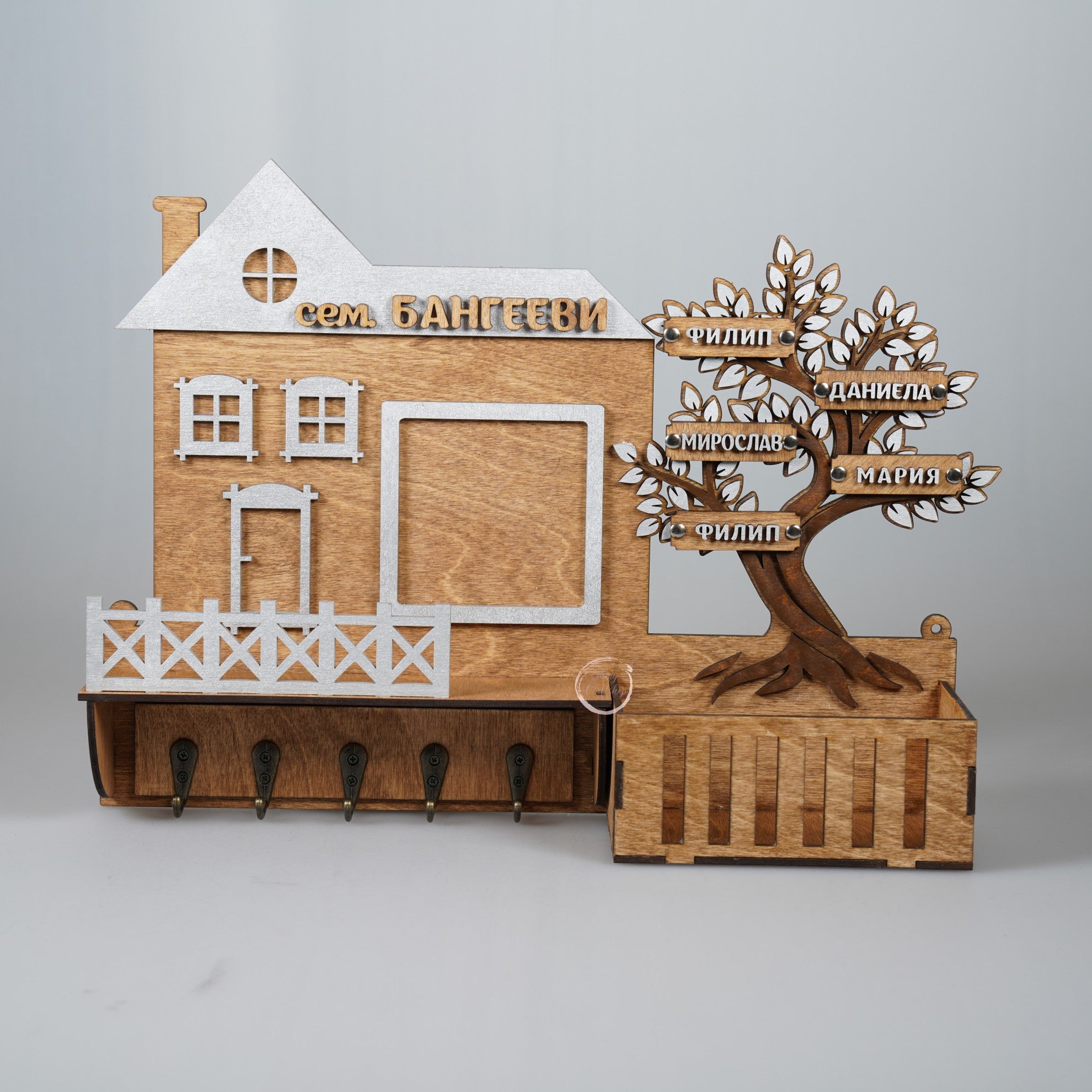 Дървена къщичка за ключове - Shiny Craftshop